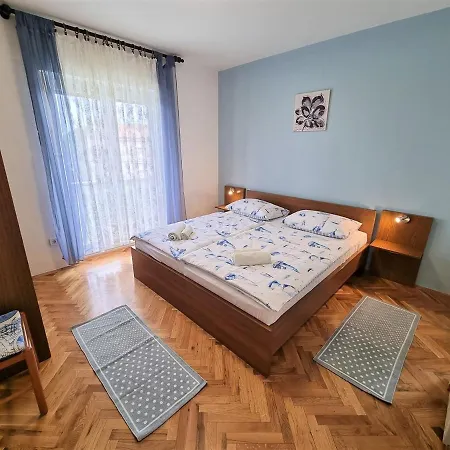 House Kastelan