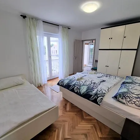 House Kastelan Banjol